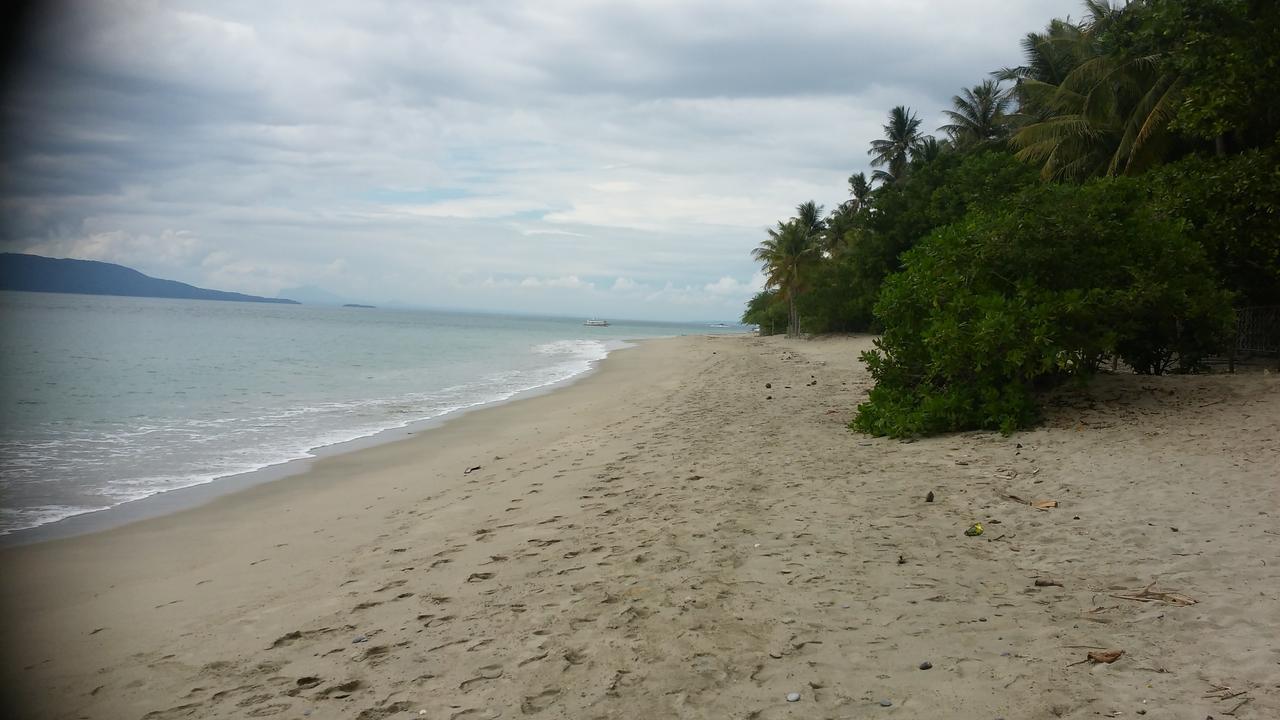 Casa Mia Resort Puerto Galera Exteriör bild
