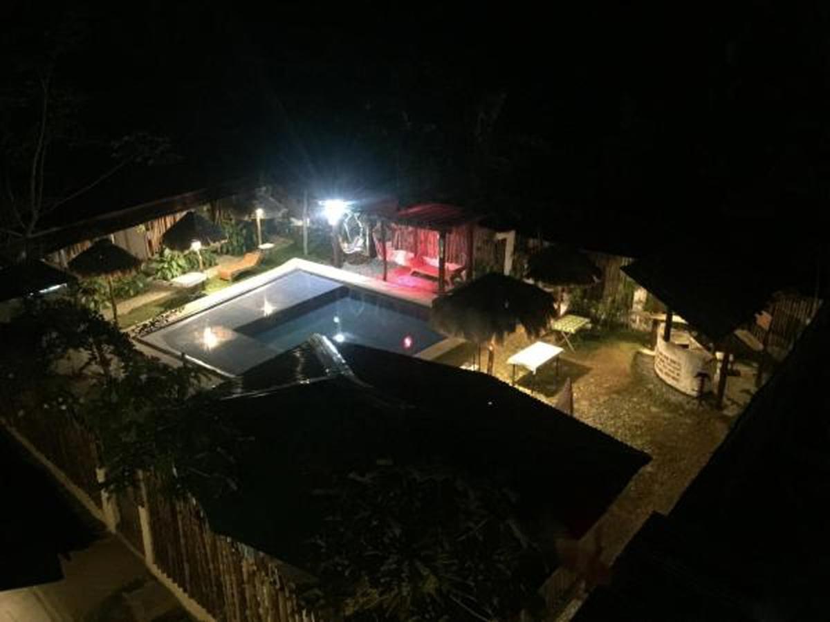 Casa Mia Resort Puerto Galera Exteriör bild